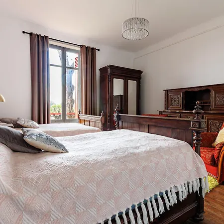 Lingaillat, Au Coeur D'un Parc