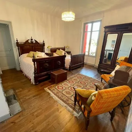 Lingaillat Apartment *