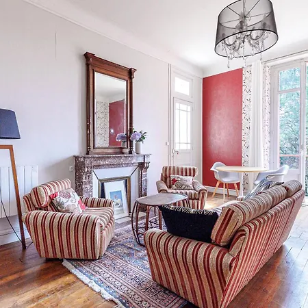 Lingaillat, Au Coeur D'un Parc *