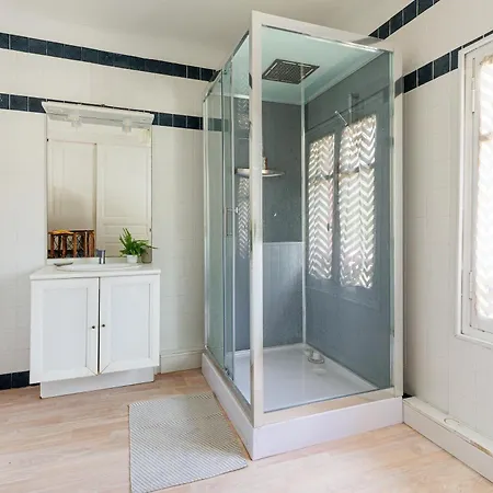 Lingaillat, Au Coeur D'un Parc 아파트